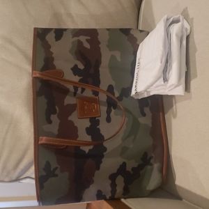 Barrington St. Anne Tote